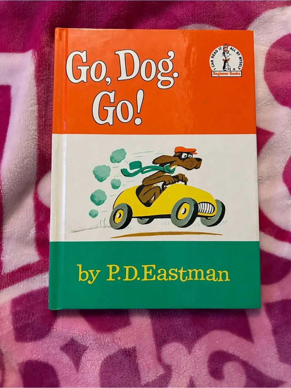 Dr. Seuss One Fish Two Fish Red Fish Blue Fish - Yellow Cover & Go, Dog Go